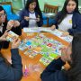 jugando_en_aula-antofaeduca-fundacion-entrepreneur-27